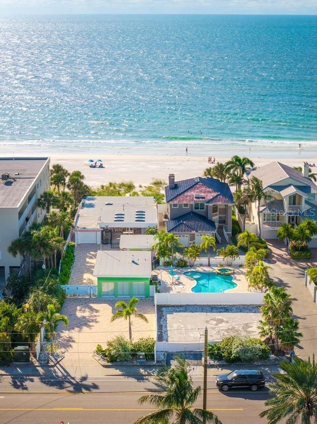 1512 Gulf Boulevard, Indian Rocks Beach, FL 33785 Photo