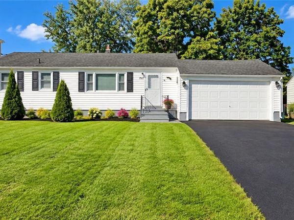 137 Rossmore Street, Rochester, NY 14606