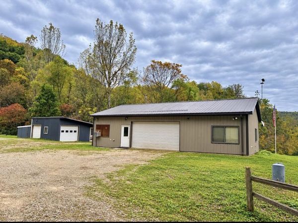 Lot 12& 15 Railroad Junction Lane, Harpers Ferry, IA 42146