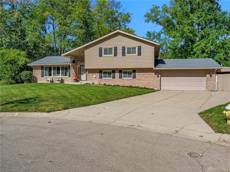 4657 Marcus Circle, Kettering, OH 45440 Photo 2