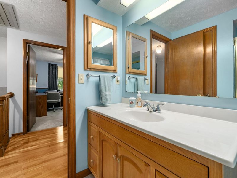 639 Link Road, Columbus, OH 43213 Photo 38
