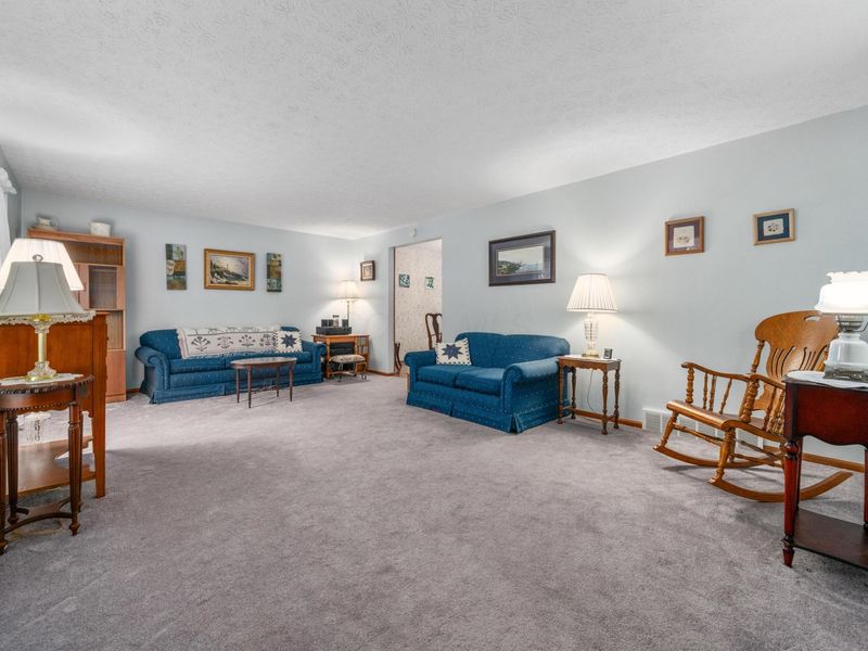 639 Link Road, Columbus, OH 43213 Photo 6