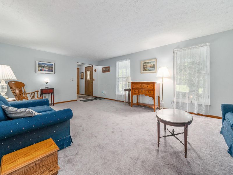 639 Link Road, Columbus, OH 43213 Photo 9