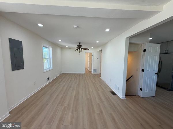 1116 LARCHMONT AVENUE, CAPITOL HEIGHTS, MD 20743