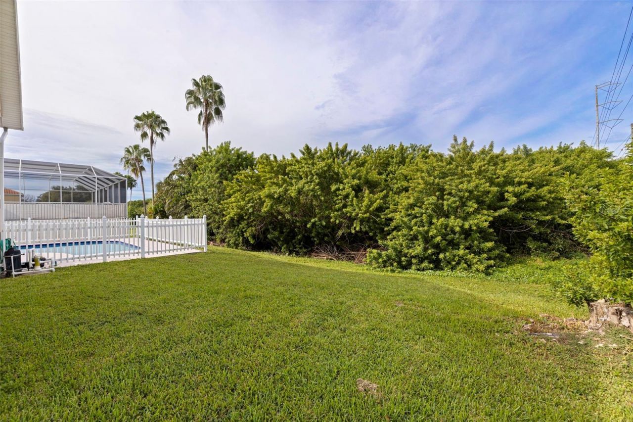 7380 Pebble Beach Lane, Seminole, FL 33777 Photo