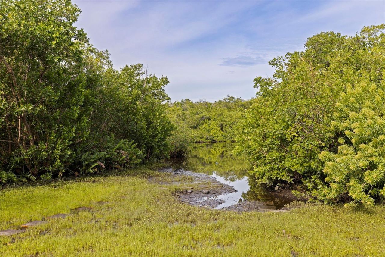 7380 Pebble Beach Lane, Seminole, FL 33777 Photo