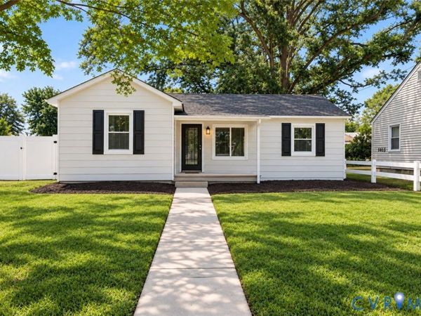 2911 Poplar Street , Hopewell, VA 23860