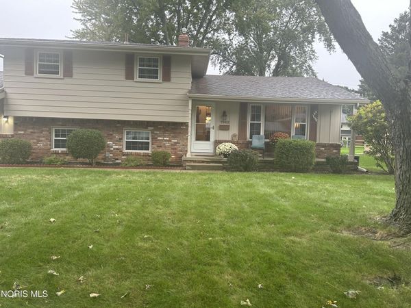 1962 Oaklawn Drive, Toledo, OH 43614