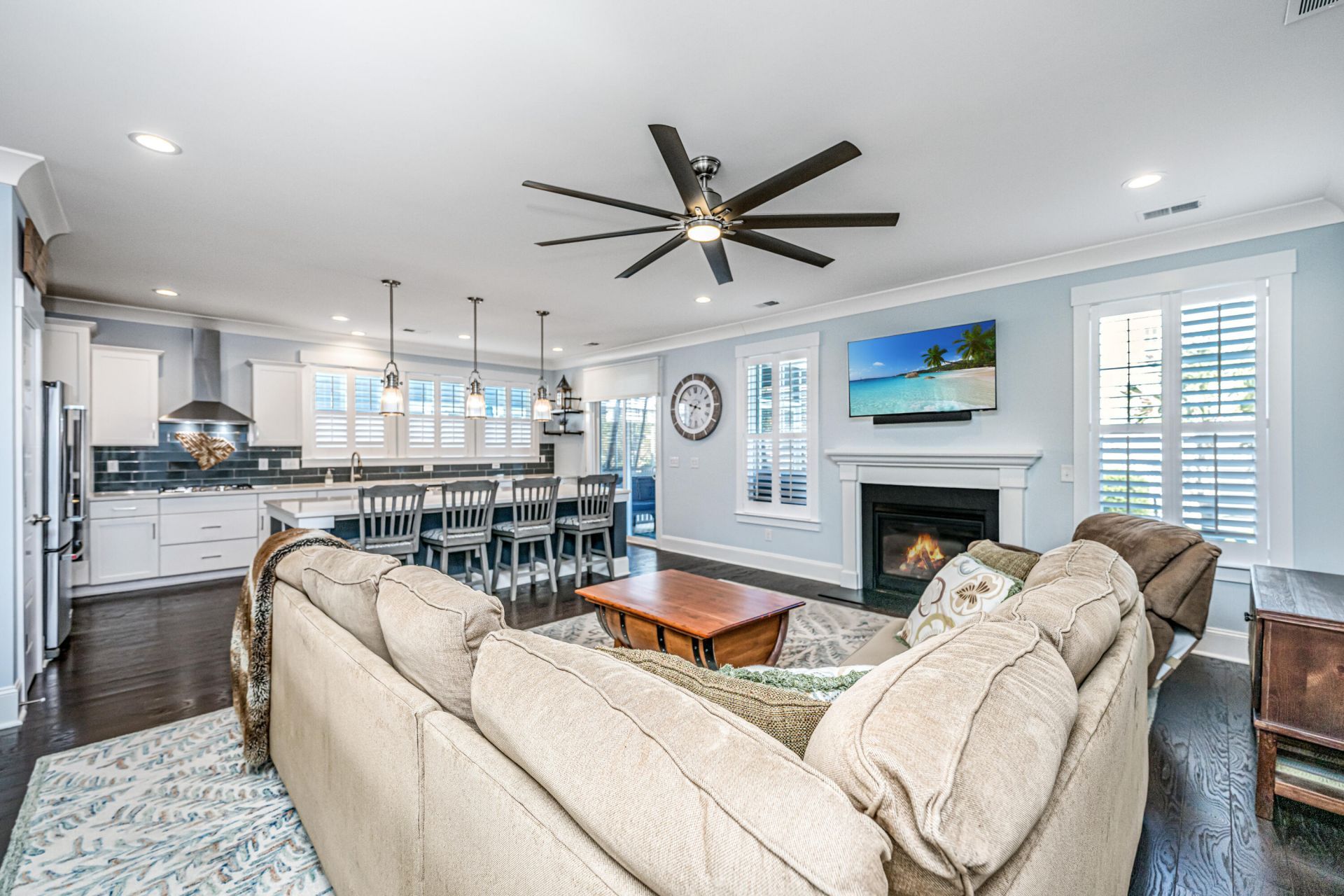 2226 Mother Of Pearl Drive Photo 16