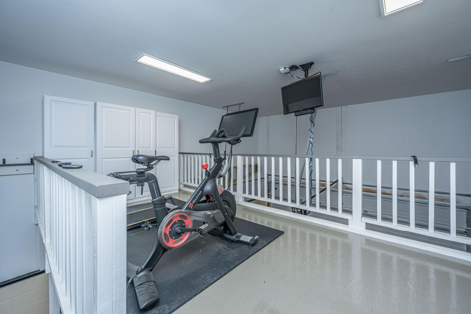 2226 Mother Of Pearl Drive Photo 49