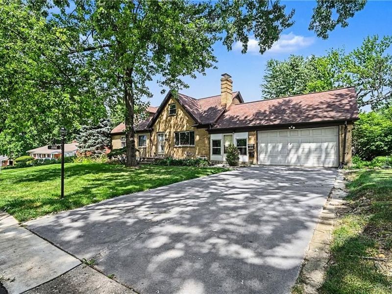 272 Maple Avenue, Centerville, OH 45459 Photo 2