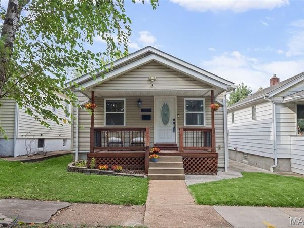 4725 Hummel Avenue, St Louis, MO 63116