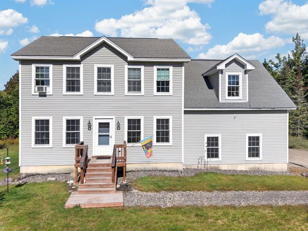 78 Stacey Lane , Kenduskeag, ME 04450