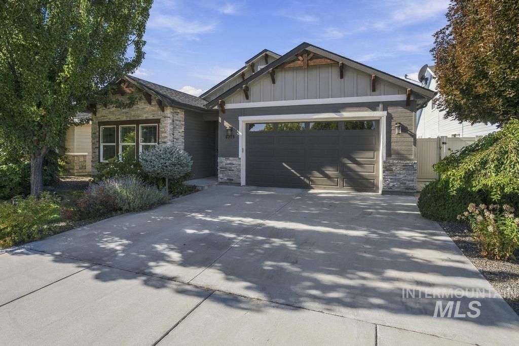 4339 S Metallic Way, Boise, ID 83709 Main Photo