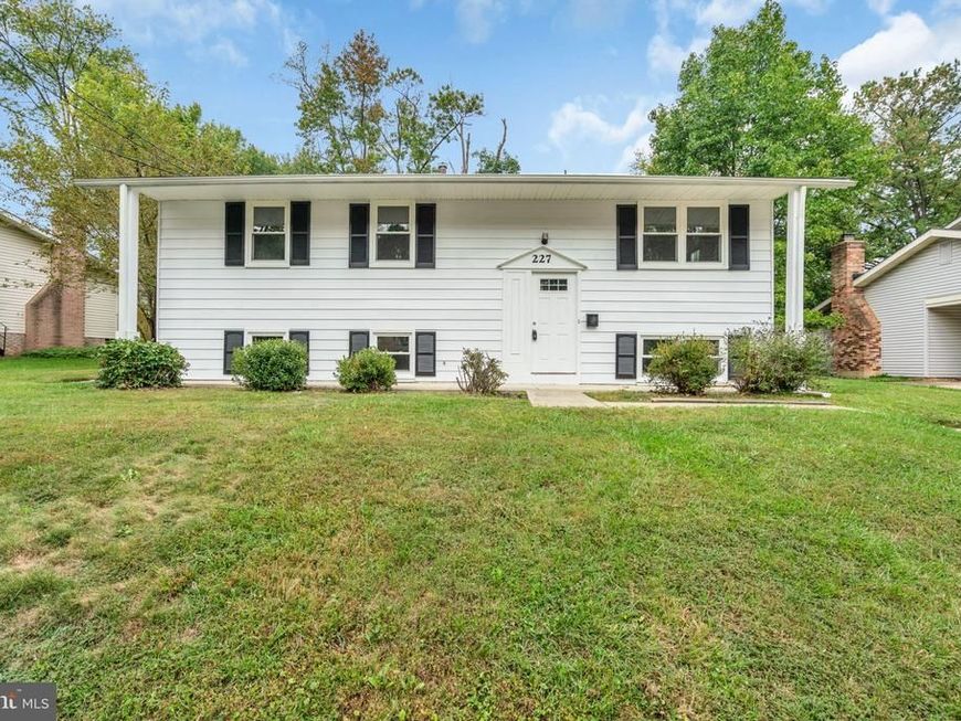 227 Lastner Lane, Greenbelt, MD 20770 Main Photo