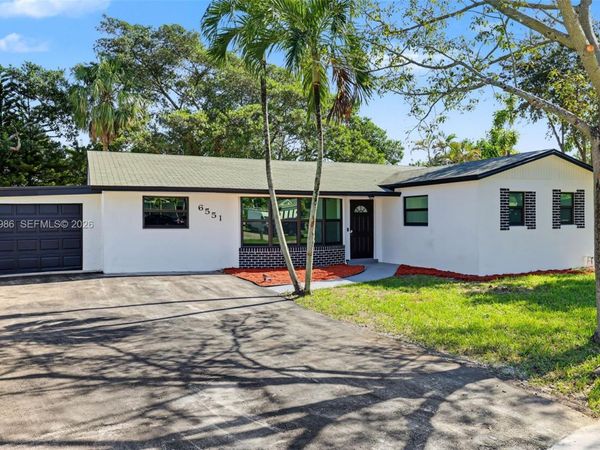 6551 NW 8th Ct, Margate, FL 33063