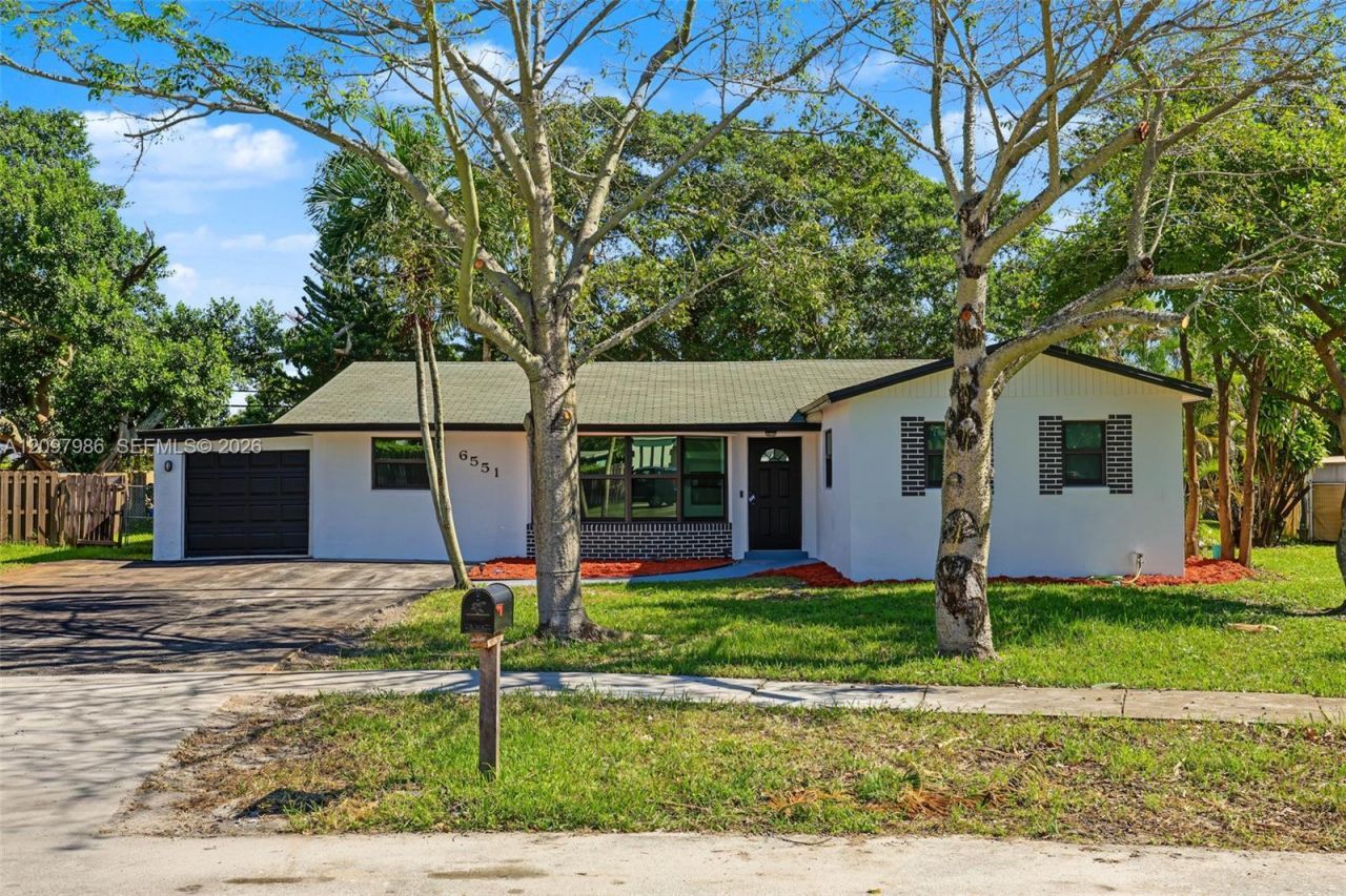 6551 NW 8th Ct, Margate, FL 33063 Photo
