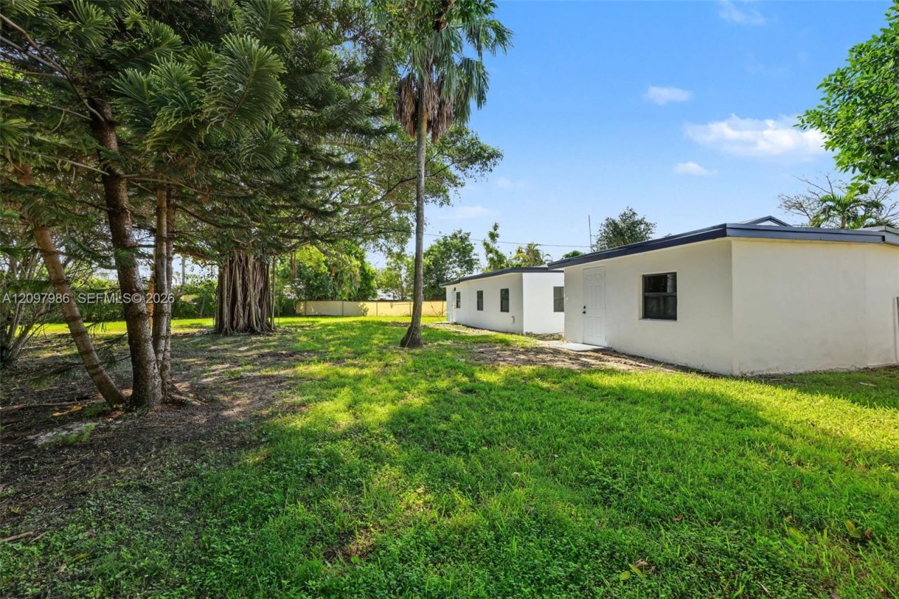 6551 NW 8th Ct, Margate, FL 33063 Photo