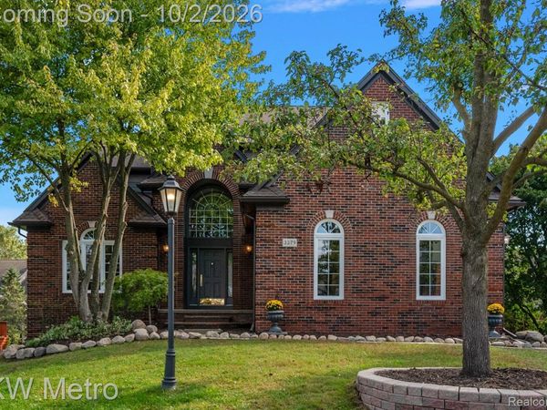 3379 Seminole Court, Rochester Hills, Mi 48309