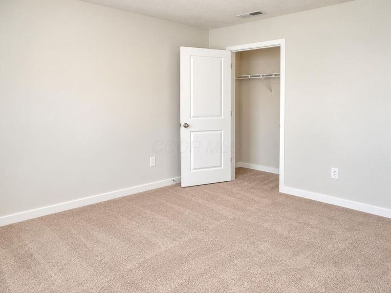 6282 Marinelli Drive N, Columbus, OH 43228 Photo 18