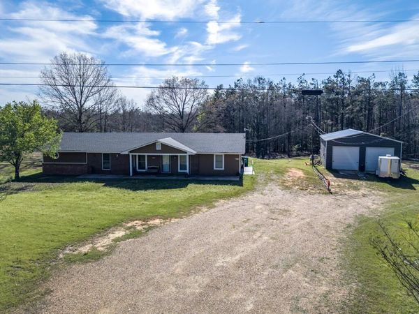 664 County Road 224, Water Valley, MS 38965