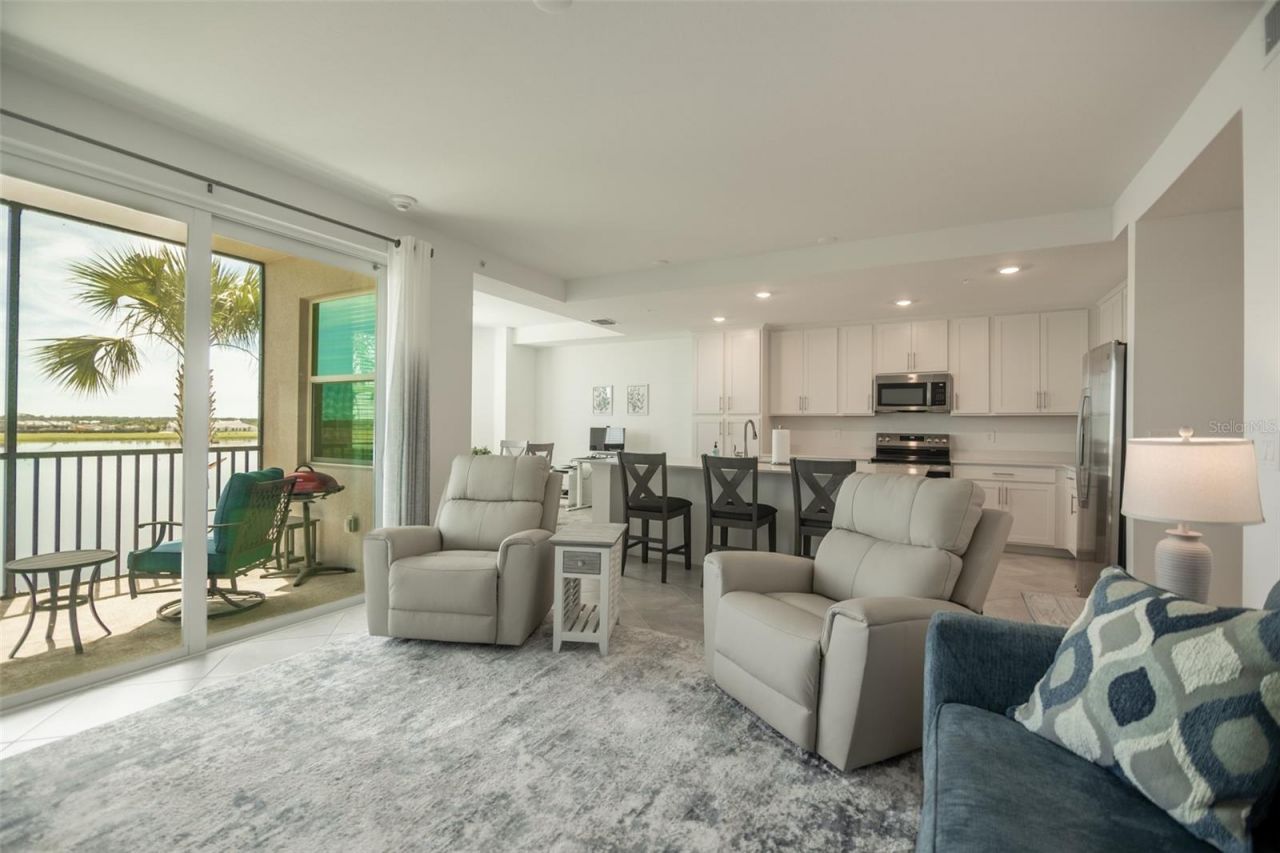 19140 Scallop Loop, Unit 302, Lakewood Ranch, FL 34211 Photo