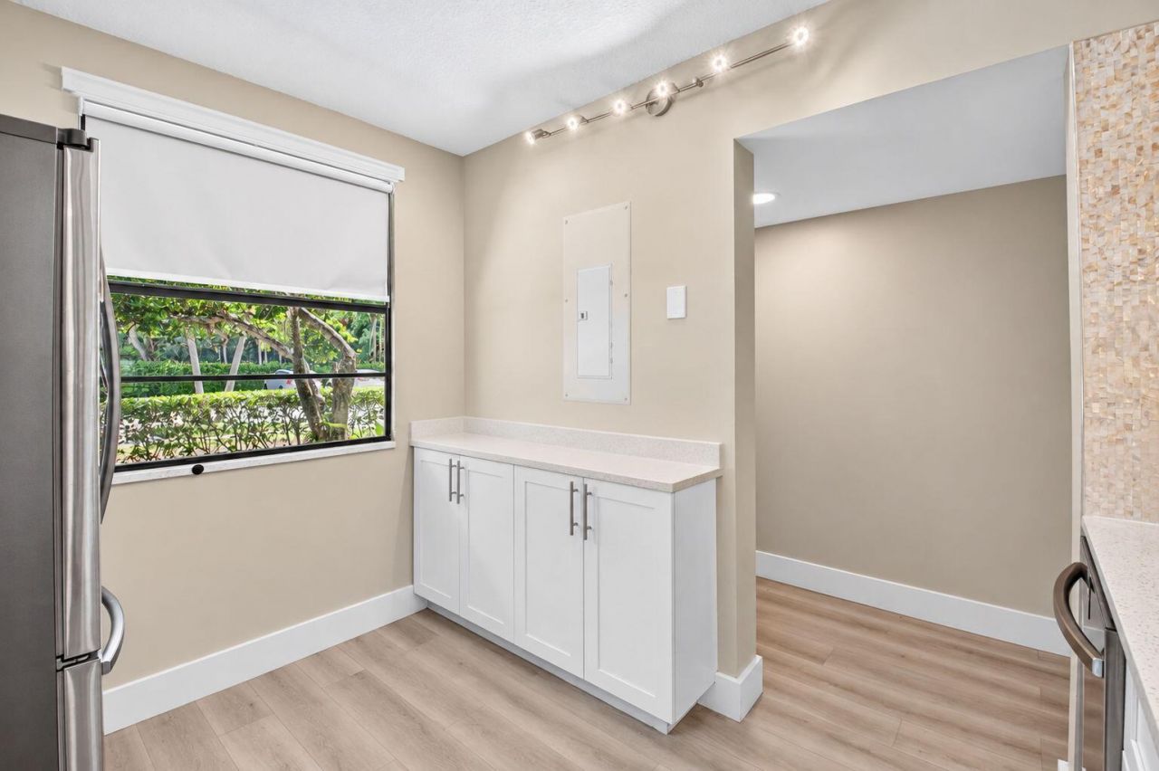 3507 Village Boulevard, Unit 105, West Palm Beach, FL 33409 Photo