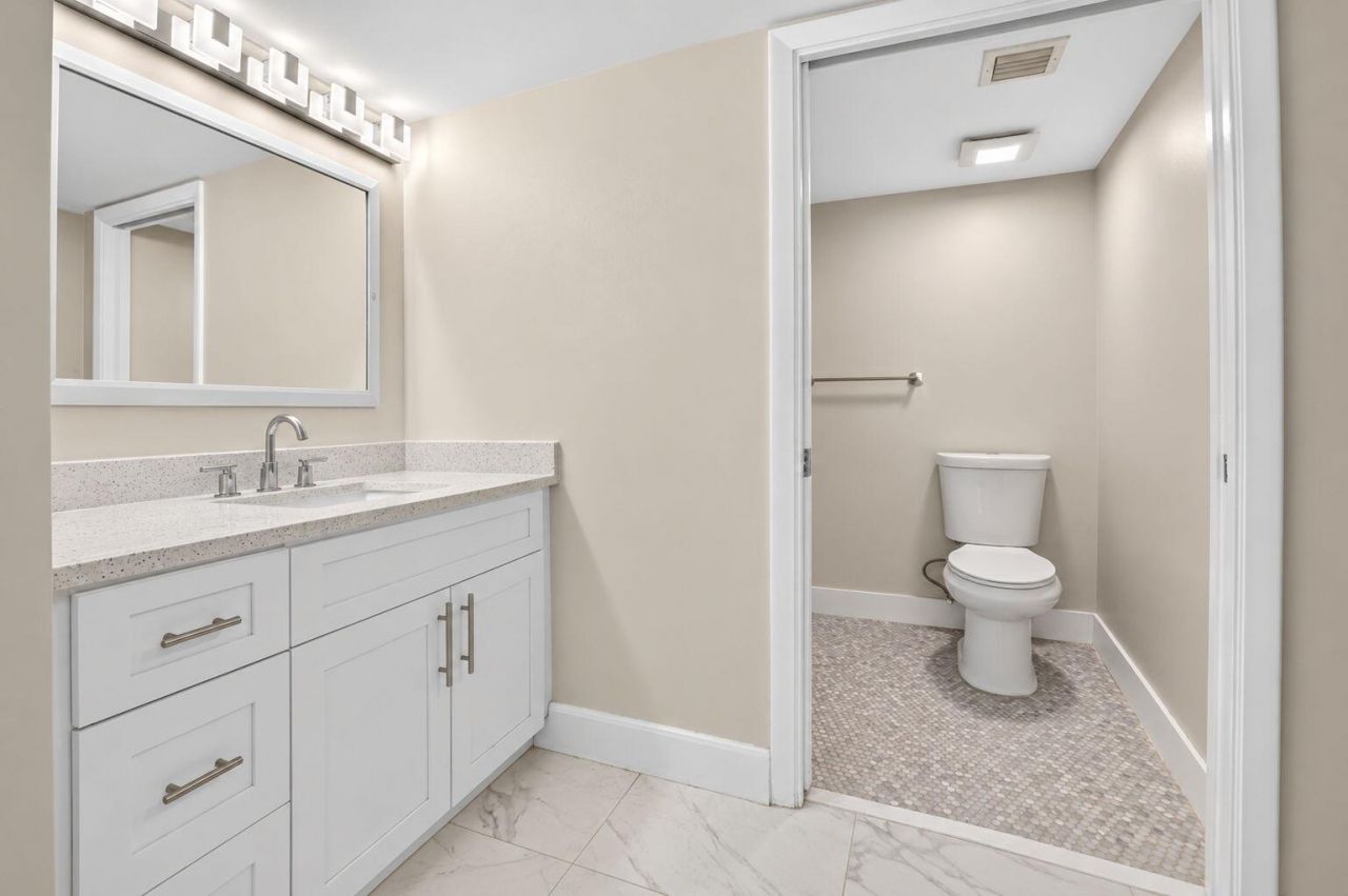 3507 Village Boulevard, Unit 105, West Palm Beach, FL 33409 Photo