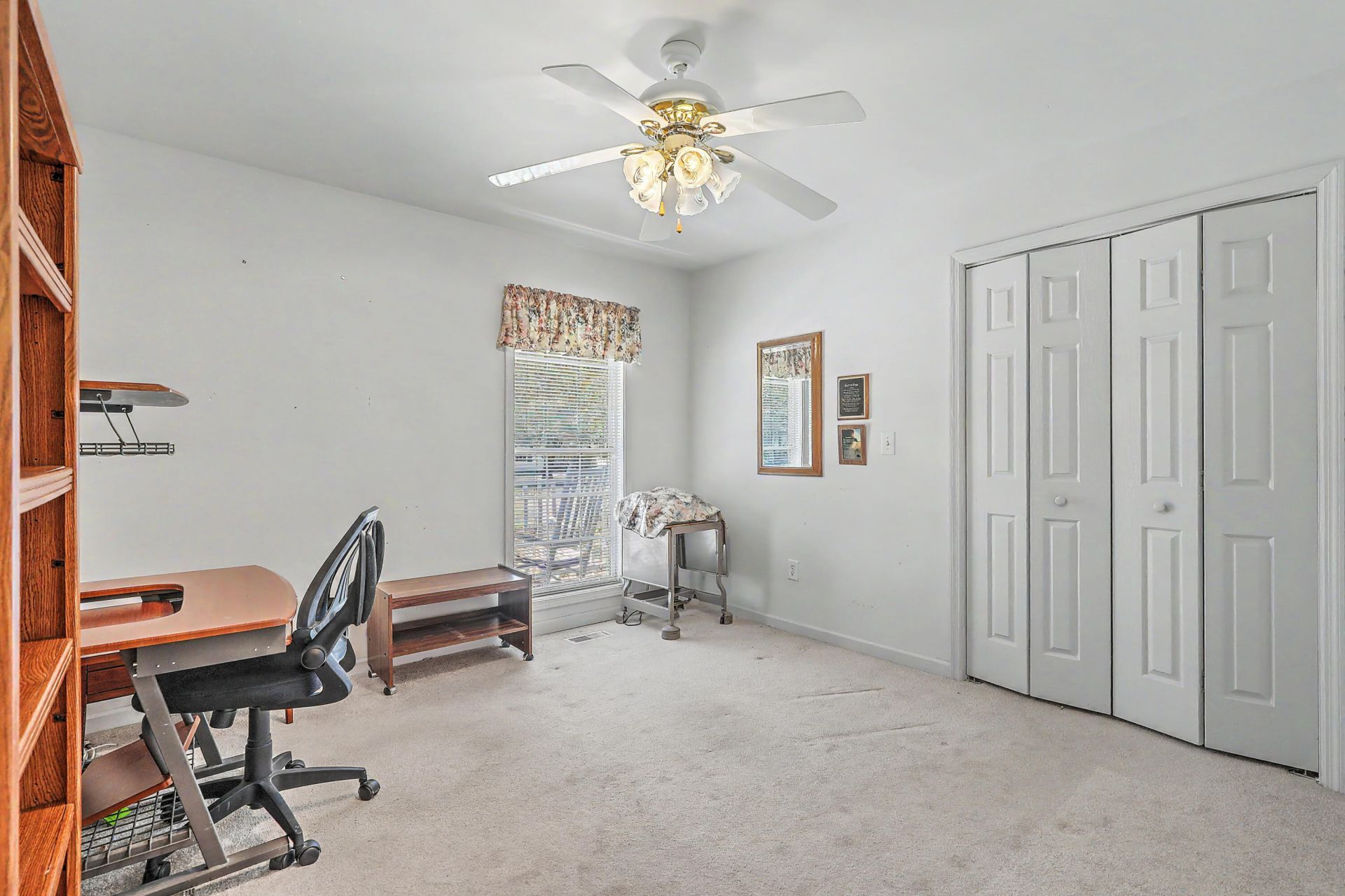1186 Redbud Court Photo 18