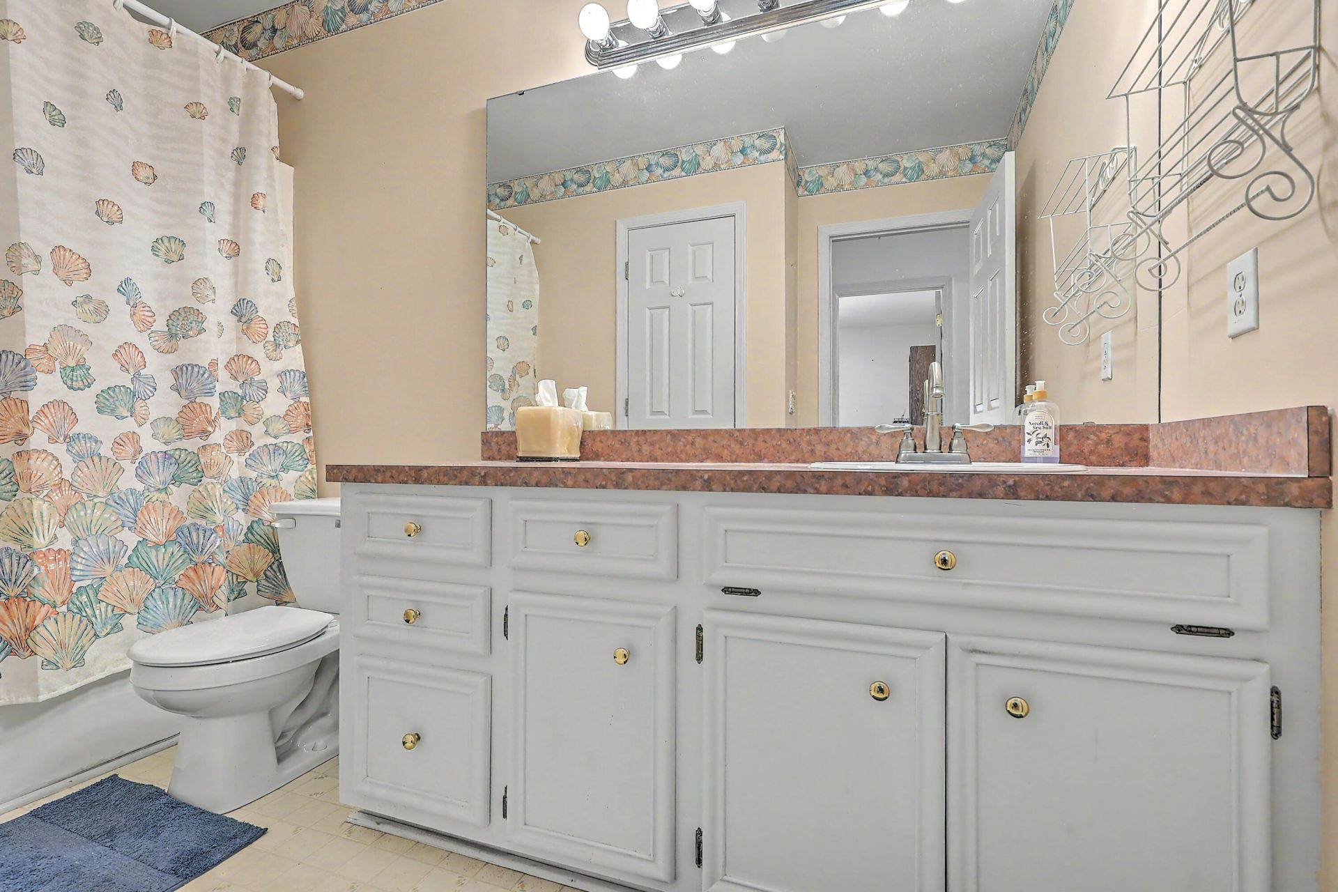 1186 Redbud Court Photo 19