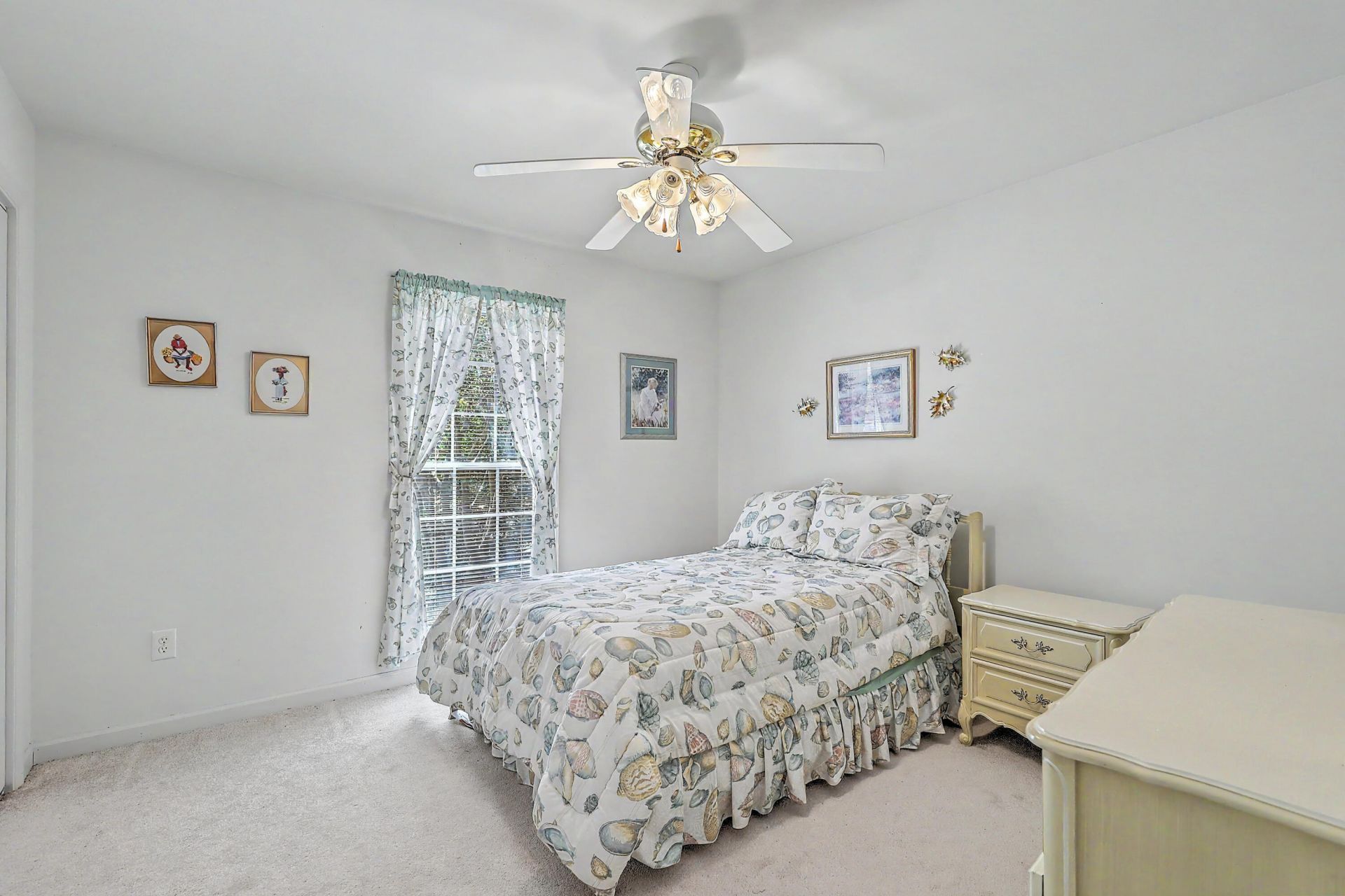 1186 Redbud Court Photo 21