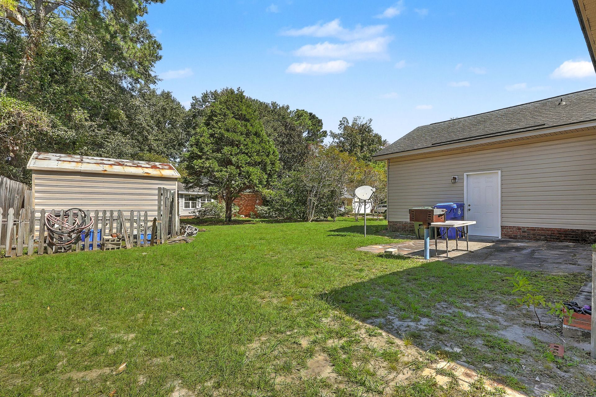 1186 Redbud Court Photo 28