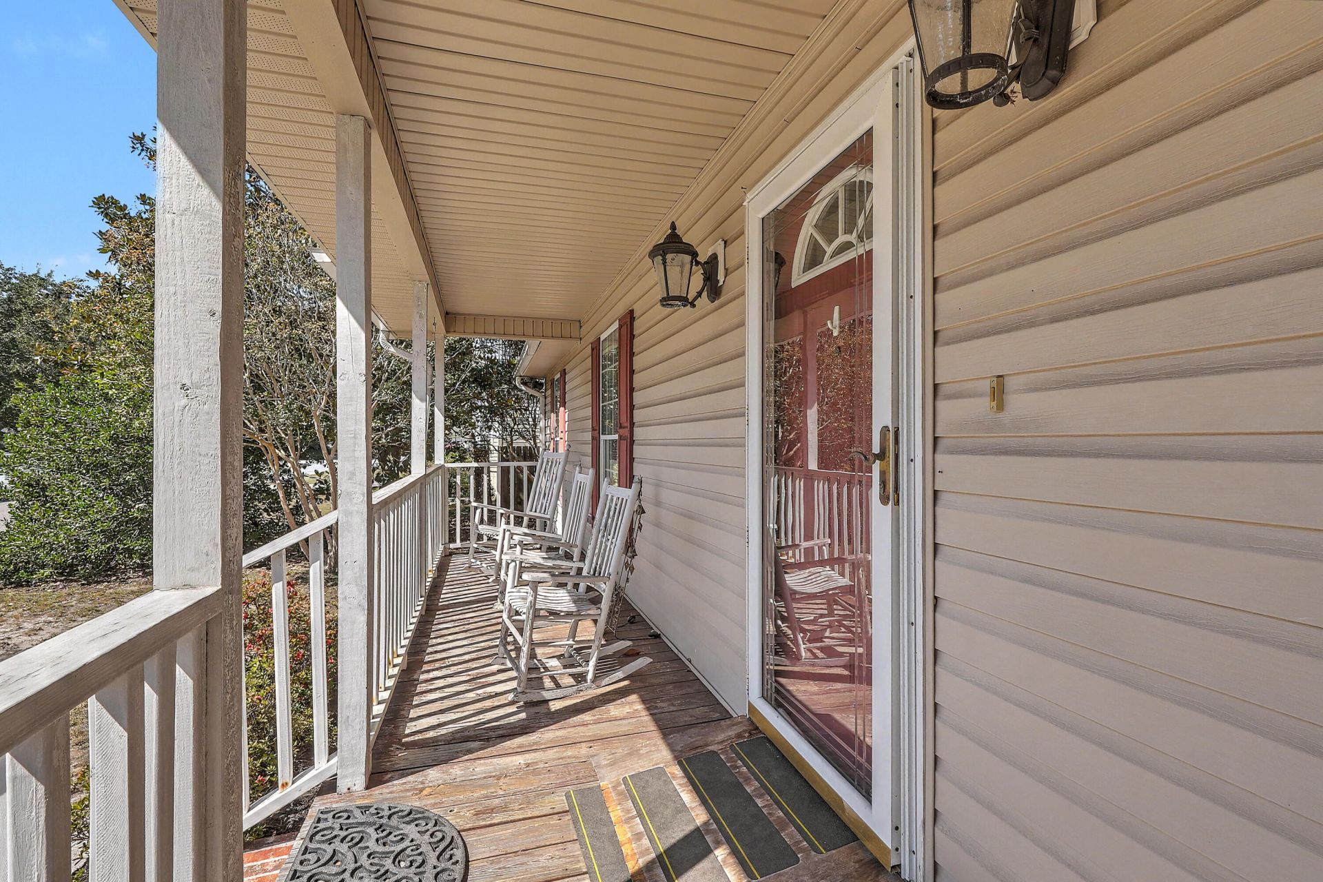 1186 Redbud Court Photo 6