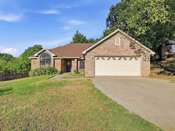 2575 Morse Drive , Conway, AR 72034