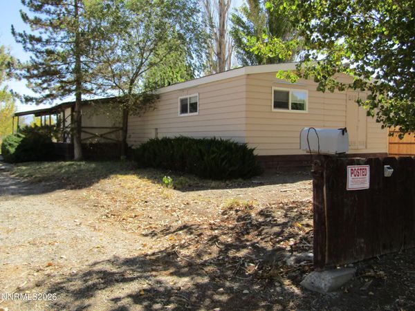 6 Palomino Drive, Yerington, NV 89447