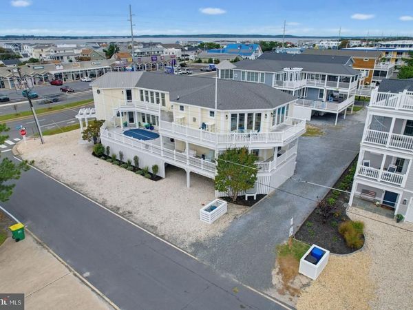 1301 COASTAL HIGHWAY, FENWICK ISLAND, DE 19944