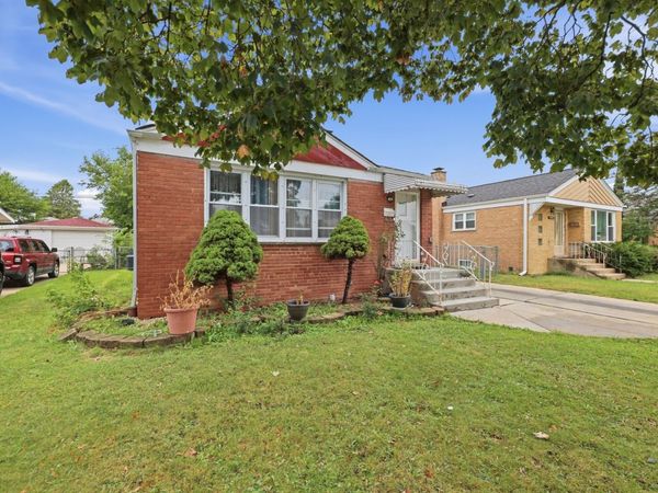 4034 W 81st Street , Chicago, IL 60652