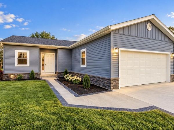 104 Miller Avenue, Rockford, OH 45882