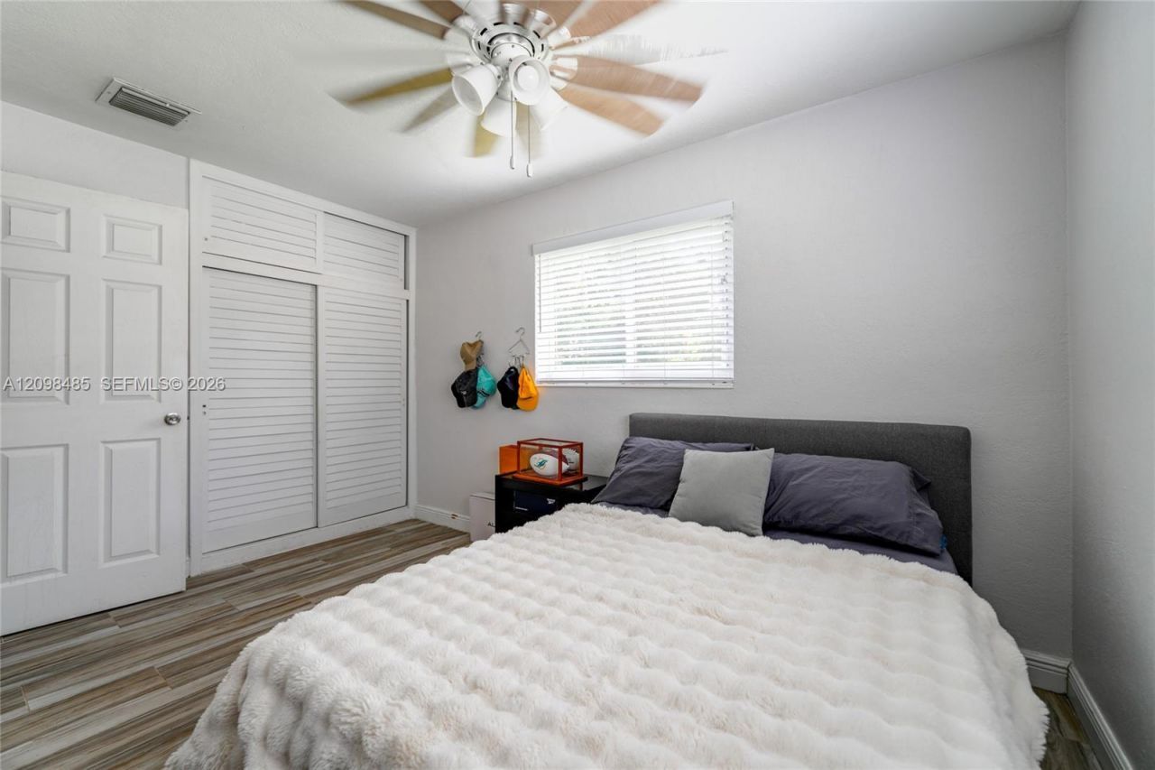 1101 E River Dr, Margate, FL 33063 Photo
