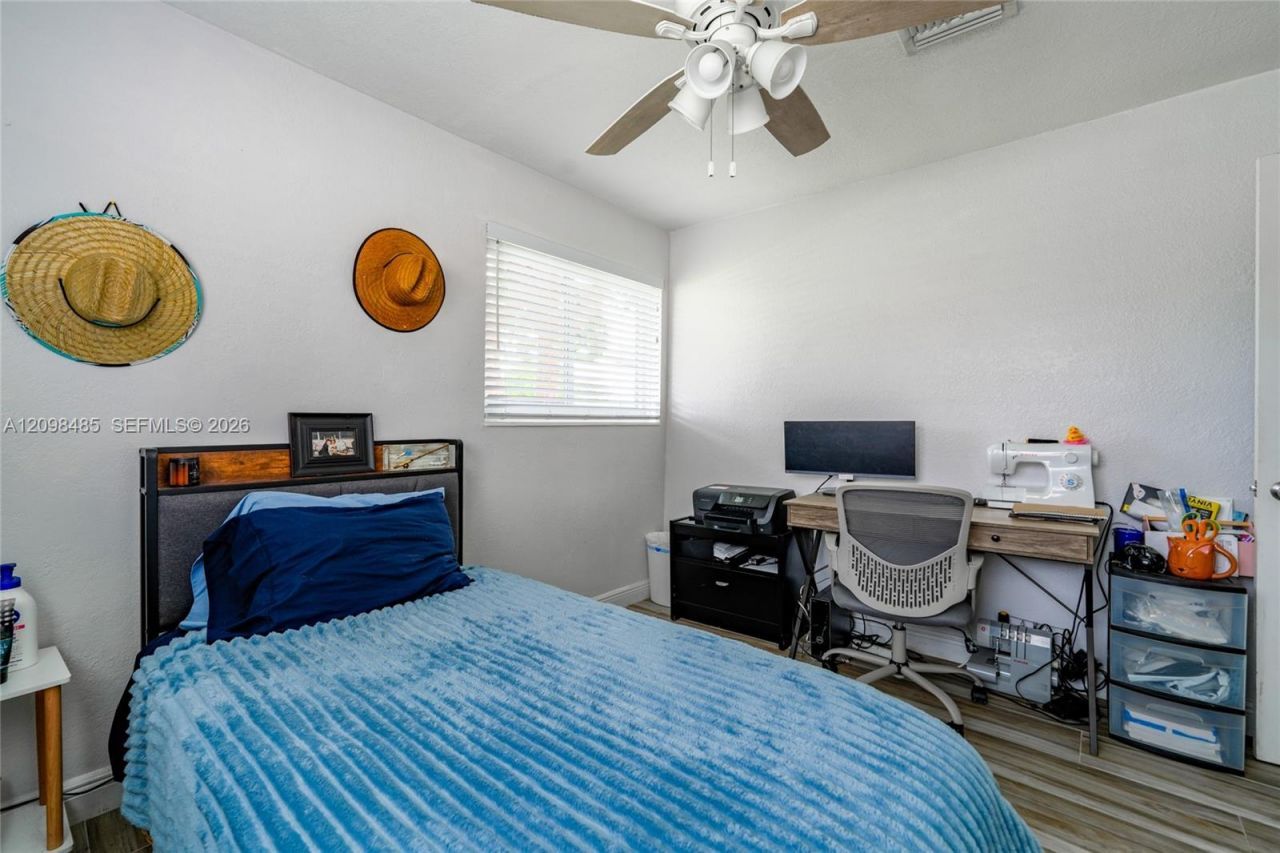 1101 E River Dr, Margate, FL 33063 Photo