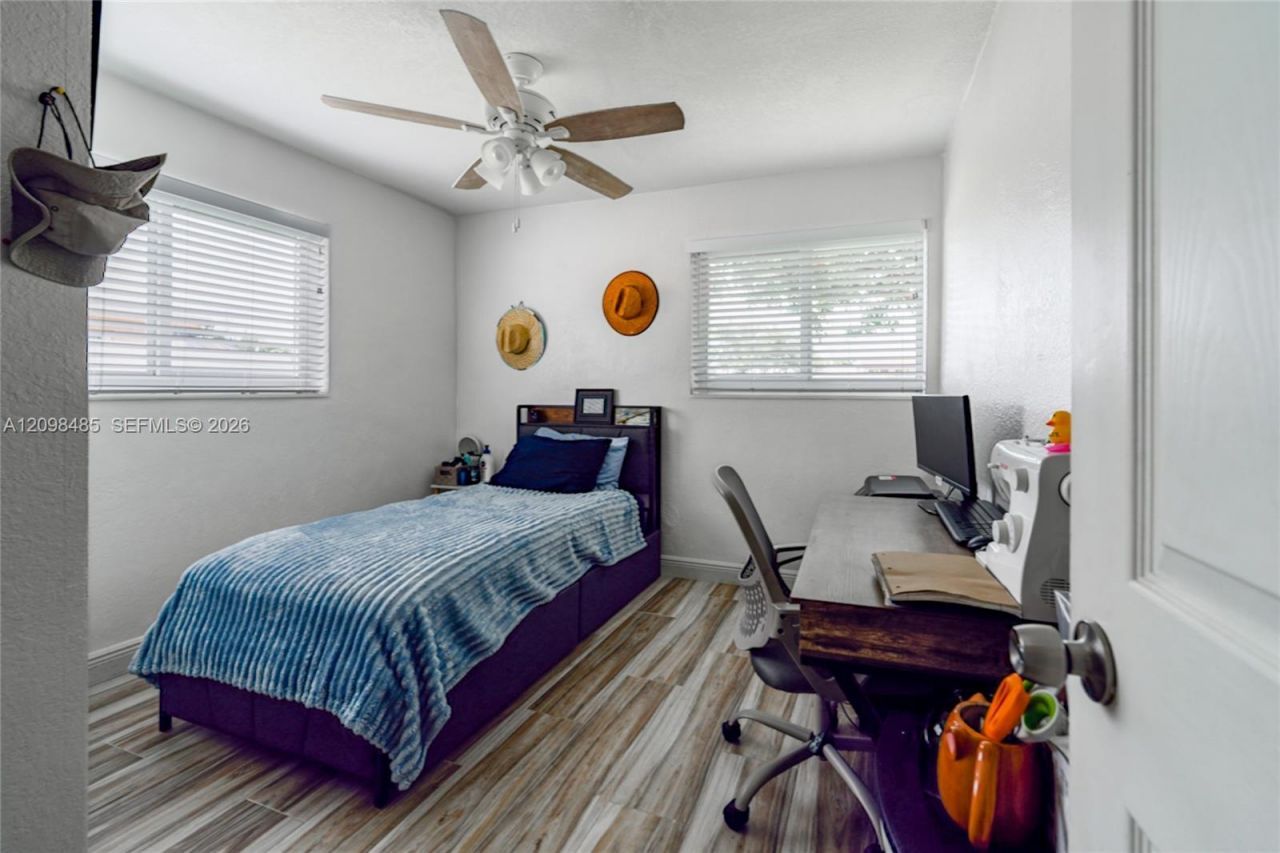 1101 E River Dr, Margate, FL 33063 Photo
