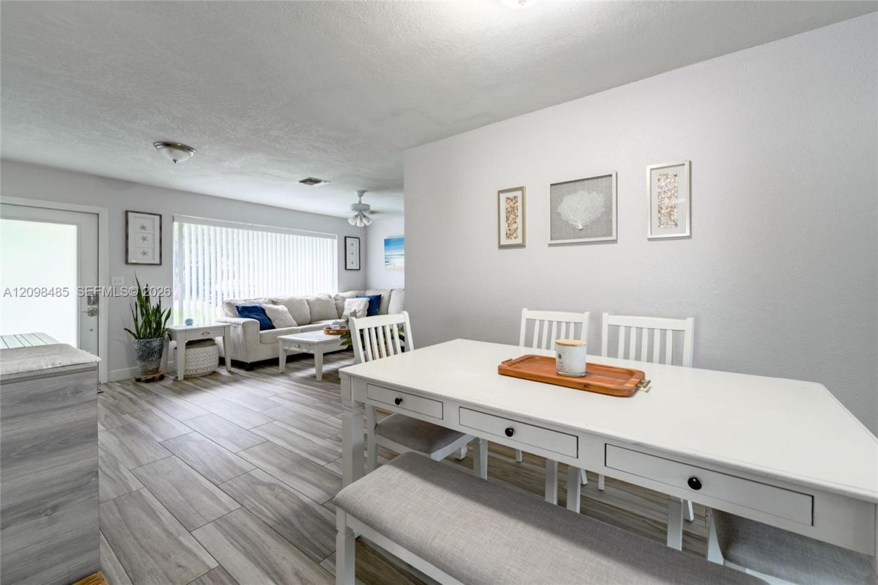1101 E River Dr, Margate, FL 33063 Photo