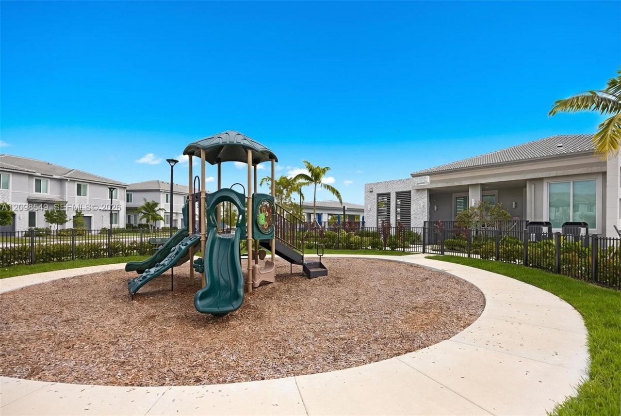 1418 SE 6th Rd , Homestead, FL 33034 Photo