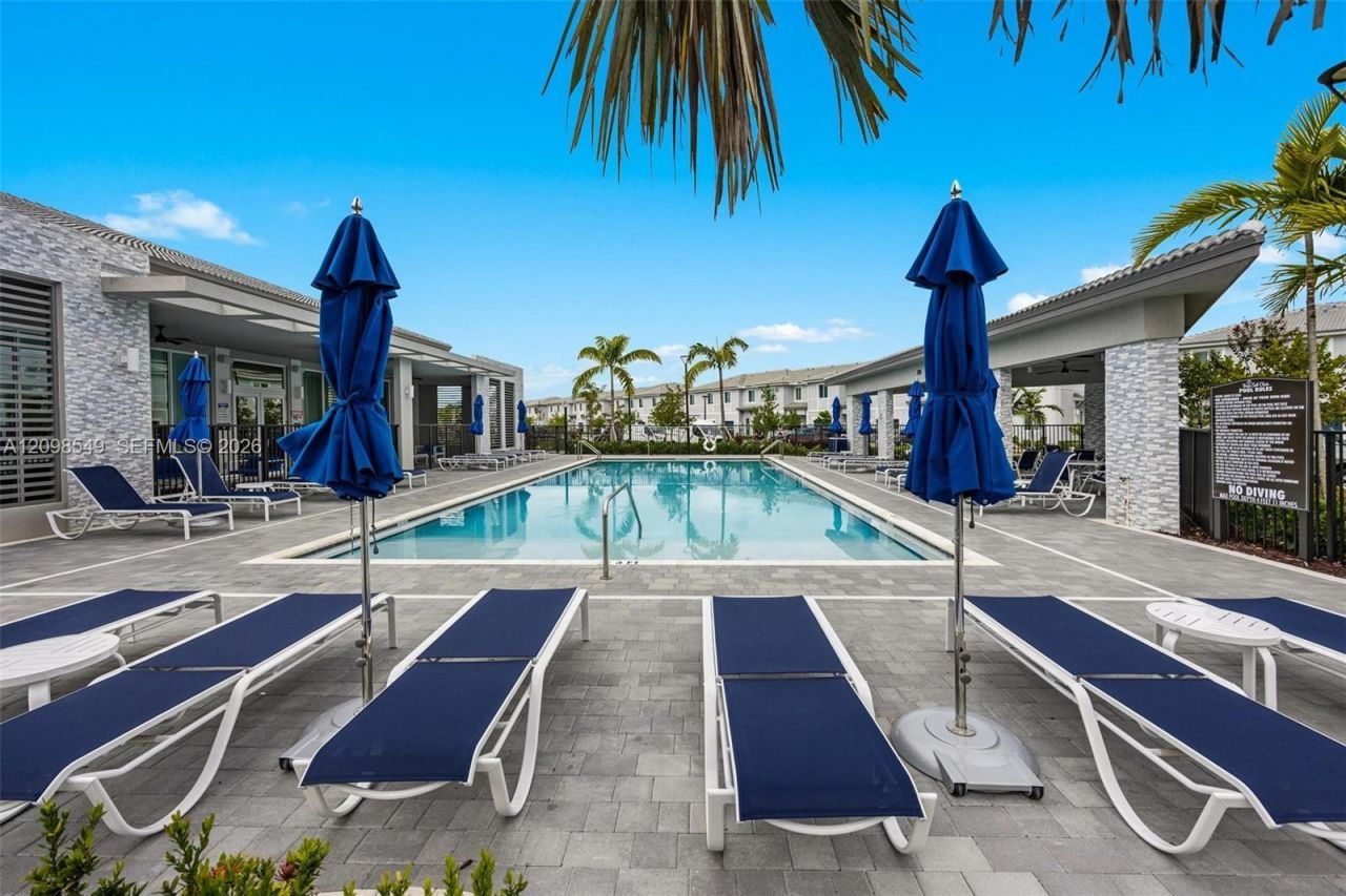 1418 SE 6th Rd , Homestead, FL 33034 Photo