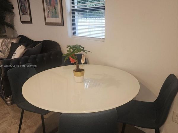413 SW 10th St , Delray Beach, FL 33444