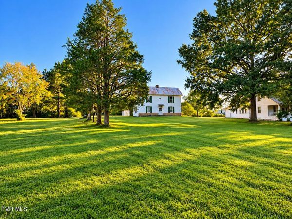 1053 Baileyton Main Street, Greeneville, TN 37745