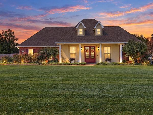 2491 Caplis Sligo Road , Bossier City, LA 71112