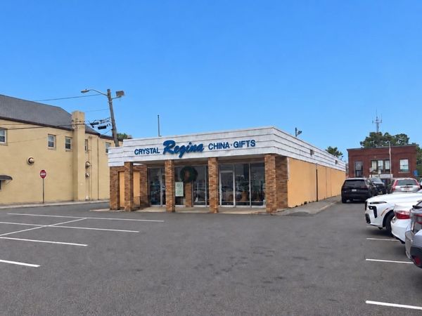 45 W Foster St, Melrose, MA 02176