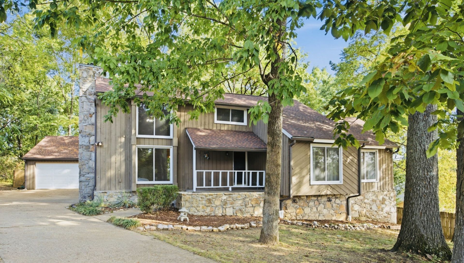 532 New Castle Ln, Hermitage, TN 37076 Main Photo