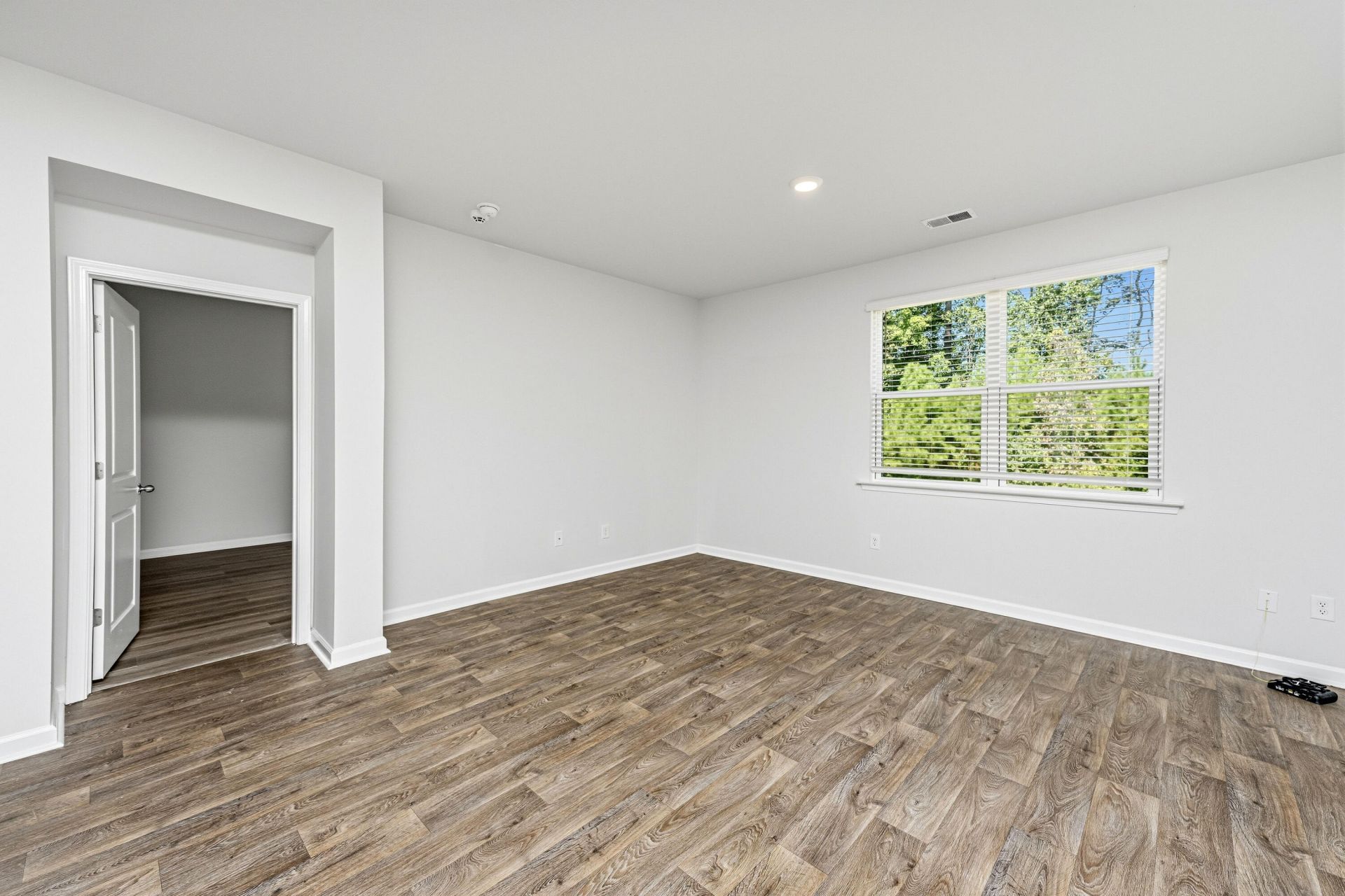 142 Summit View Drive Photo 17